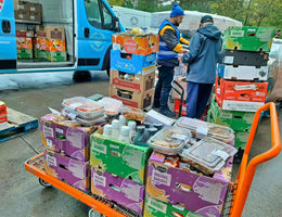 Vancouver, Canada - Participating in Mobile Food Rescue Program by Rescuing 3000+ lbs. of Essential Foods & Groceries for Local Community's Hunger Needs