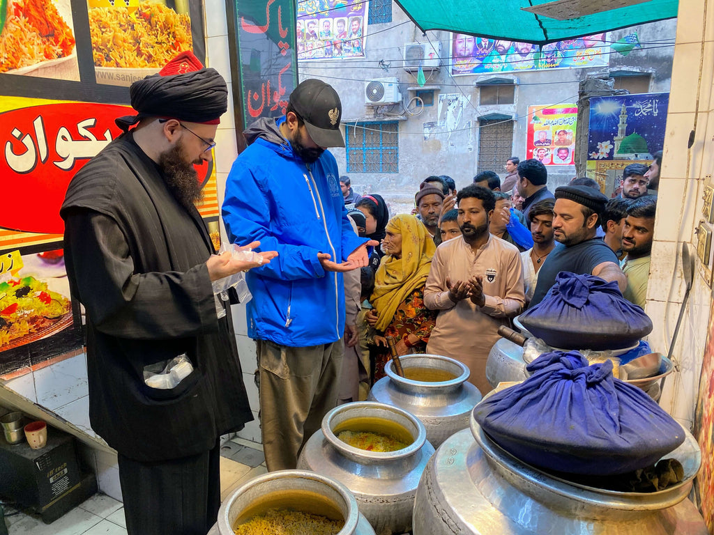 Lahore, Pakistan - Participating in Mobile Food Rescue Program by Distributing 100+ Blessed Rice Meals to People in Need at Local Community's Holy Shrine of Bibi Rukaya (Bibi Pak Daman) ع