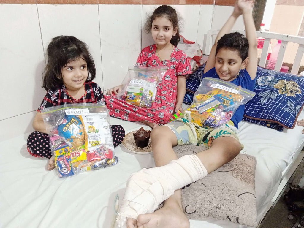 Honoring Wiladat/Holy Birthday of Mawlana Muhammad Effendi al-Yaraghi ق ع by Distributing Goodie Bags, Milk & Cup Cakes to Admitted Children at Pediatric Surgery Ward of Children's Hospital - PK