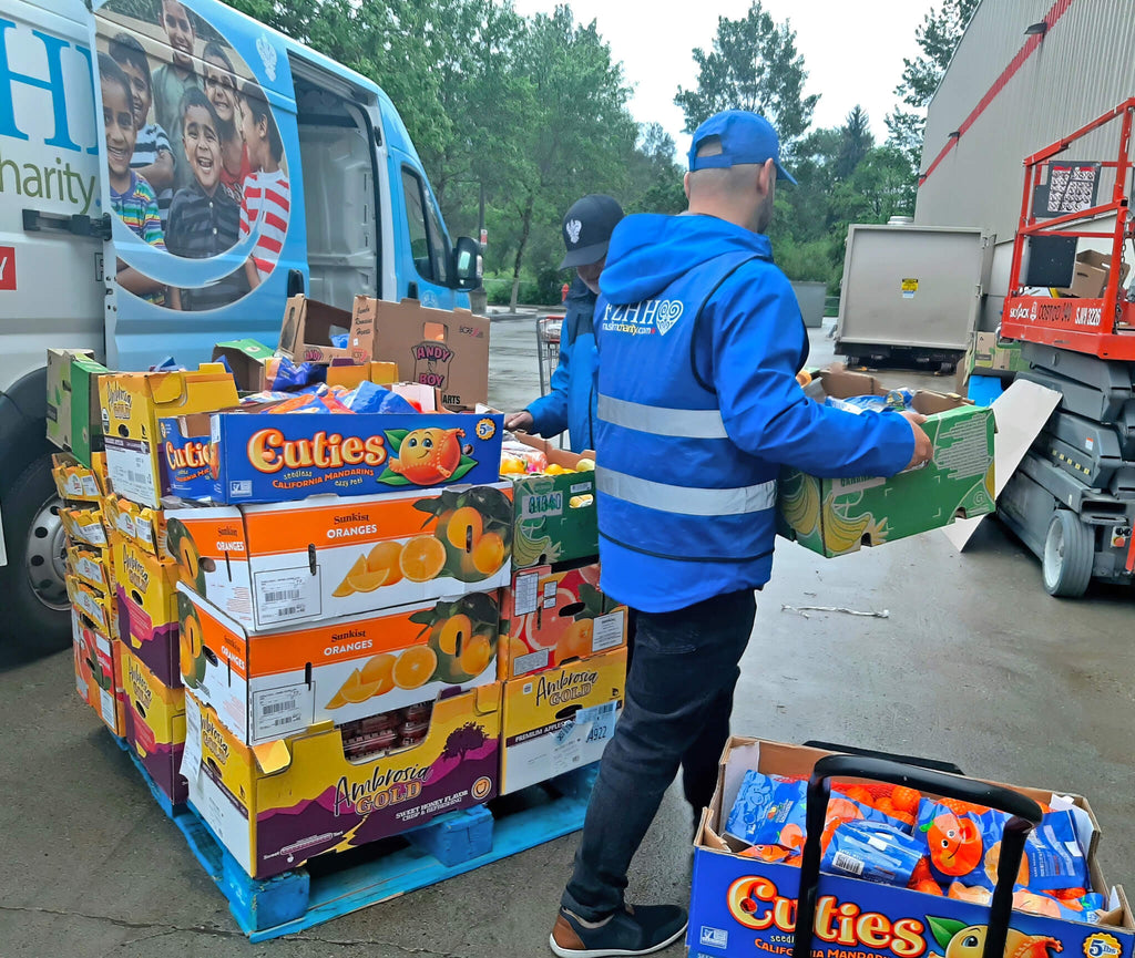 Vancouver, Canada - Participating in Mobile Food Rescue Program by Rescuing Essential Foods, Groceries & Household Items for Local Community's Hunger & Basic Needs