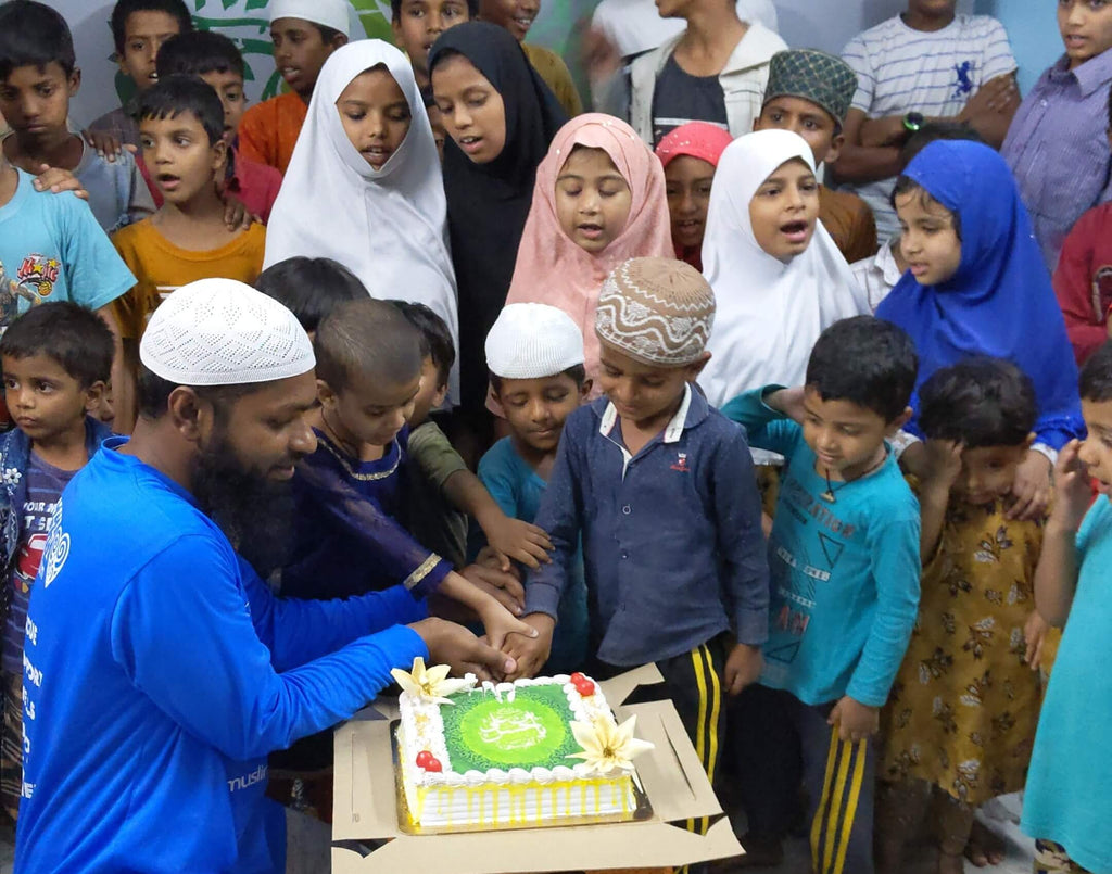 Hyderabad, India - Participating in Ramadan Iftar Program & Mobile Food Rescue Program by Serving Hot Meals (Haleem) & Blessed Cake to Local Community's Less Privileged Children