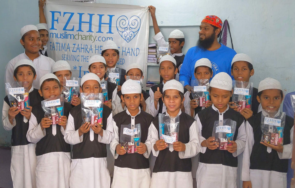 Hyderabad, India - Participating in Mobile Food Rescue Program by Distributing Snack Packs with Cookies, Smoothies & Cakes to 200+ Homeless & Less Privileged Children & Multiple Madrasas