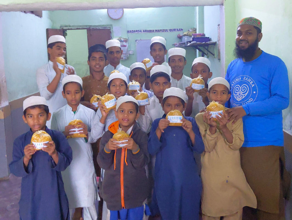 Hyderabad, India - Participating in Mobile Food Rescue Program by Serving Hot Meals to 100+ Children at 5 Madrasas/Schools & Distributing to Local Community's Less Privileged Families