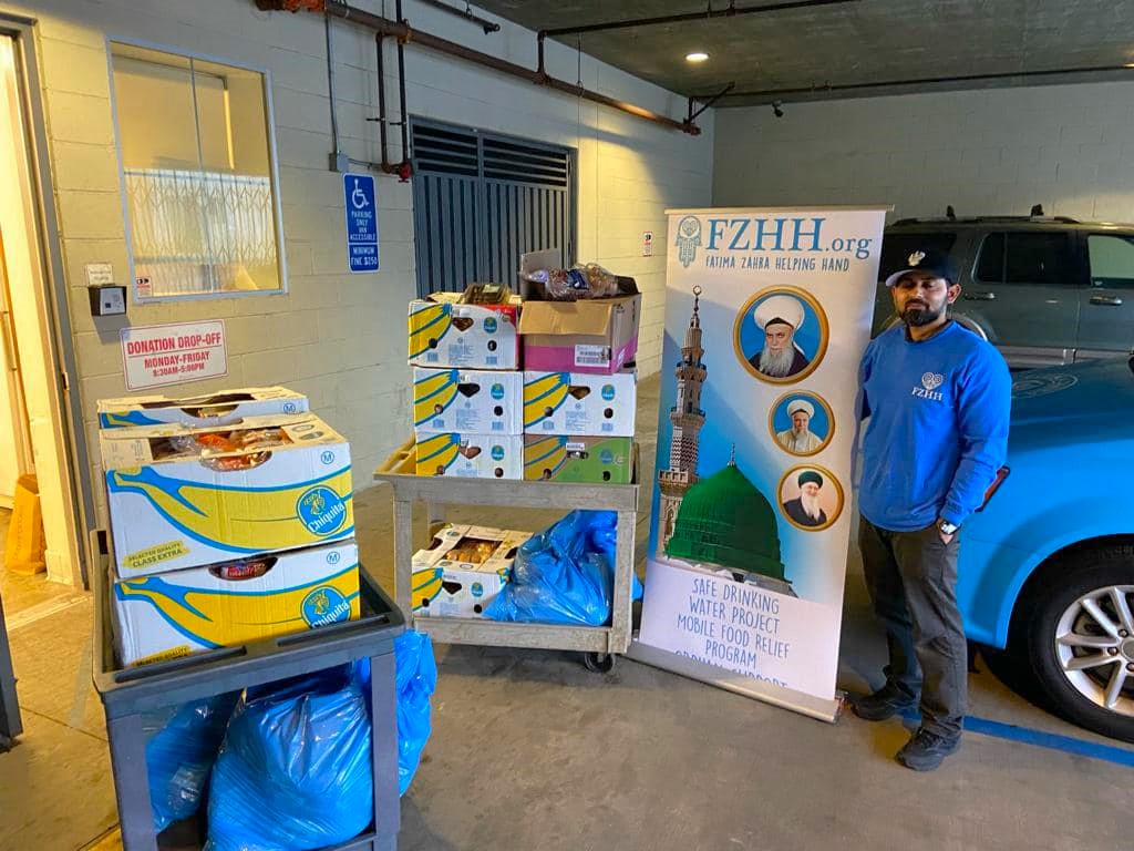 Los Angeles, California - Participating in Mobile Food Rescue Program by Rescuing & Distributing Fresh Fruits, Fresh Vegetables, Fresh Bakery Items & Fresh Dairy Products to Local Community's Homeless Shelter Serving Less Privileged Families