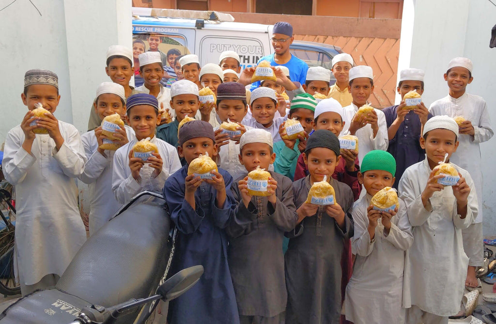 Hyderabad, India - Participating in Mobile Food Rescue Program by Distributing 200+ Hot Meals to Madrasa Students, Less Privileged Children & the Elderly