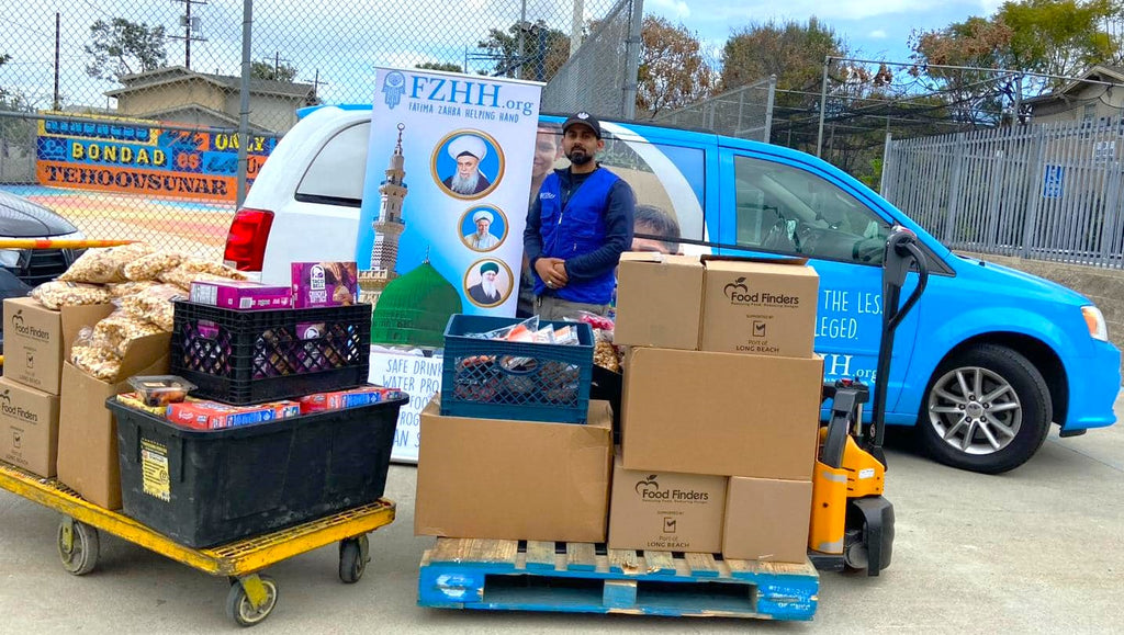 Los Angeles, California - Participating in Mobile Food Rescue Program by Rescuing Essential Groceries Totaling 500+ Meals & Distributing to Local Community's Breadline Serving Less Privileged Families