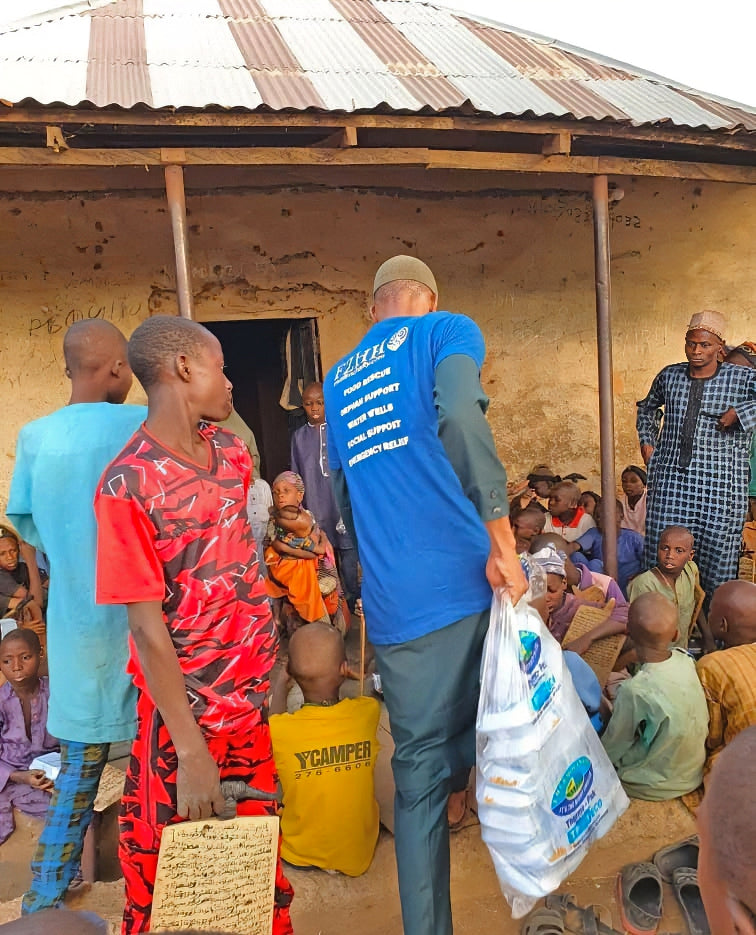 Kaduna, Nigeria - Ramadan Program 14 - Participating in Month of Ramadan Appeal Program & Mobile Food Rescue Program by Distributing Hot Iftari Dinners to 100+ Less Privileged Children
