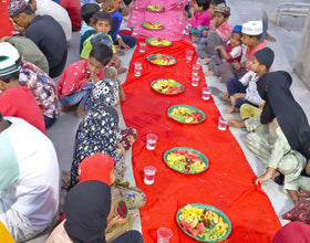 Hyderabad, India - Participating in Month of Ramadan Appeal Program & Mobile Food Rescue Program by Serving Complete Iftari Meals with Fresh Fruits, Hot Dinners & Cold Drinks to 170+ Less Privileged Children