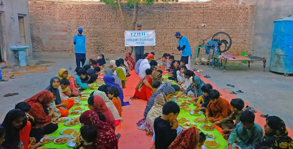 Sindh, Pakistan - Ramadan Day 18 - Participating in Month of Ramadan Appeal Program & Mobile Food Rescue Program by Serving 150+ Complete Iftari Meals with Hot Dinners & Cold Drinks to Beloved Orphans & Widows