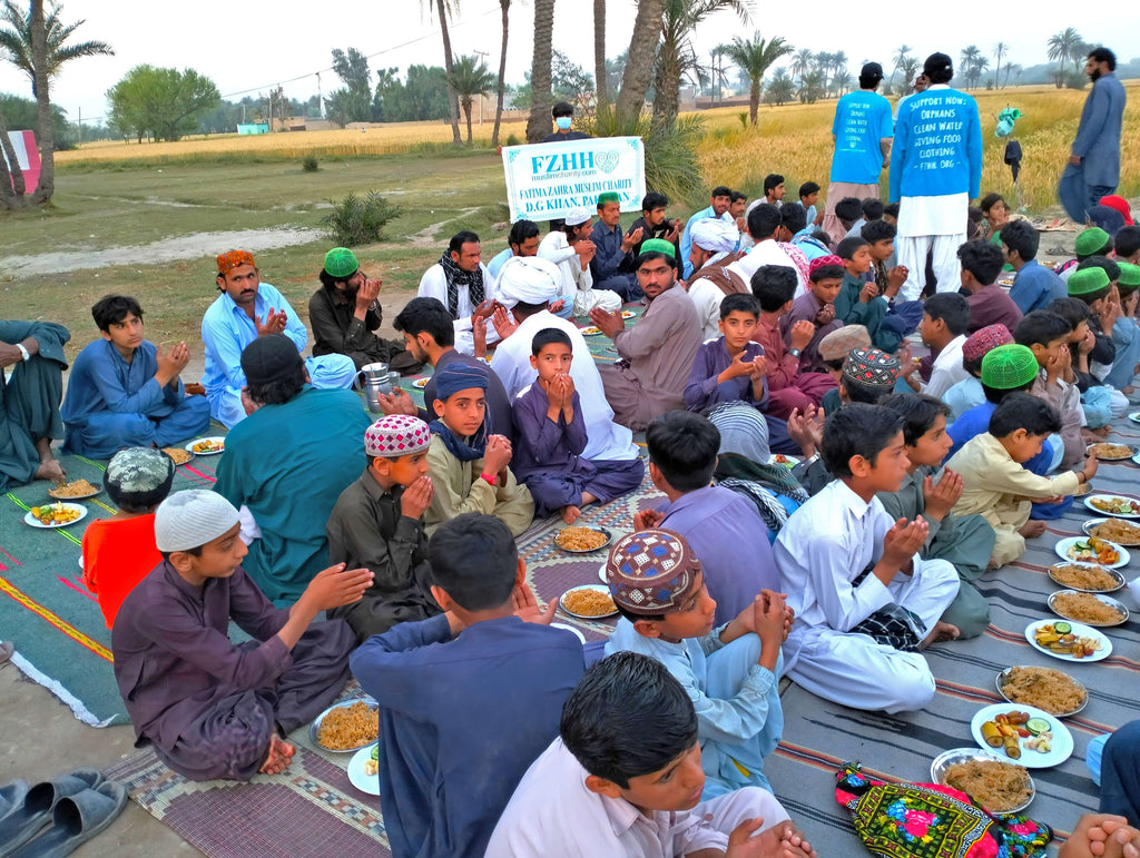 Punjab, Pakistan - Ramadan Day 26 - Participating in Month of Ramadan Appeal Program & Mobile Food Rescue Program by Serving 150+ Complete Iftari Meals with Hot Dinners & Cold Drinks to Less Privileged Men & Children