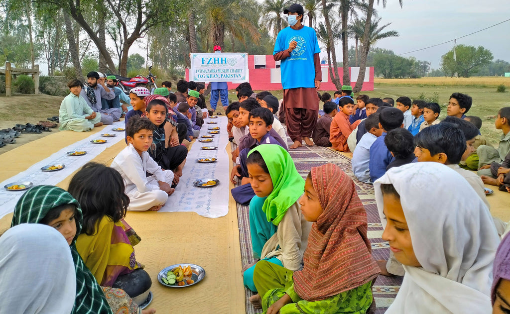 Punjab, Pakistan - Ramadan Day 28 - Participating in Month of Ramadan Appeal Program & Mobile Food Rescue Program by Serving 150+ Complete Iftari Meals with Hot Dinners & Cold Drinks to Less Privileged Children & Men