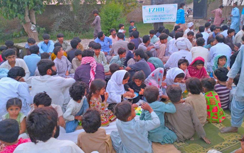 Punjab, Pakistan - Ramadan Day 29 - Participating in Month of Ramadan Appeal Program & Mobile Food Rescue Program by Serving 150+ Complete Iftari Meals with Hot Dinners & Cold Drinks to Less Privileged Children & Men