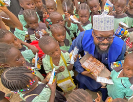 Abuja, Nigeria - Participating in Mobile Food Rescue Program by Distributing Snacks & Juices to 190+ Less Privileged Children at Internally Displaced Persons Camp