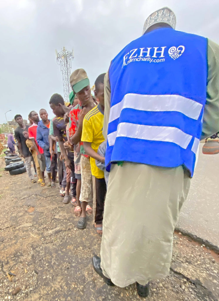 Abuja, Nigeria - Participating in Mobile Food Rescue Program by Distributing Hot Meals to 100+ Less Privileged People