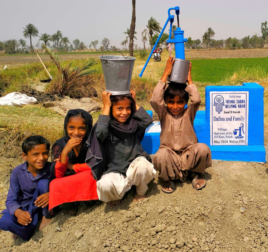 Punjab, Pakistan – Dafina and Family – FZHH Water Well# 3705