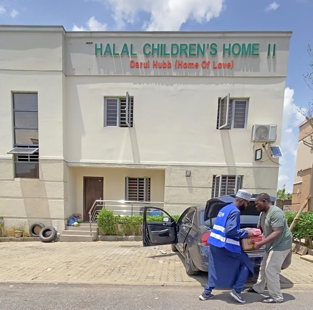 Abuja, Nigeria - Participating in Mobile Food Rescue Program & Orphan Support Program by Distributing Essential Groceries & Household Items to Local Community's Orphanage Serving Beloved Orphans & Less Privileged Children