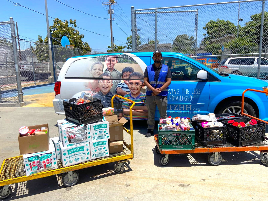 Los Angeles, California - Participating in Mobile Food Rescue Program by Rescuing & Distributing 800+ lbs. of Essential Groceries & 1,800+ Meals to Local Community's Breadline Serving Less Privileged Families