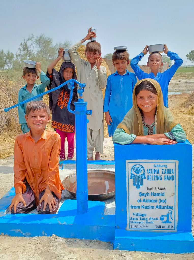 Sindh, Pakistan – Seyh Hamid el-Abbasi (ks) from Kazim Altuntas – FZHH Water Well# 3958