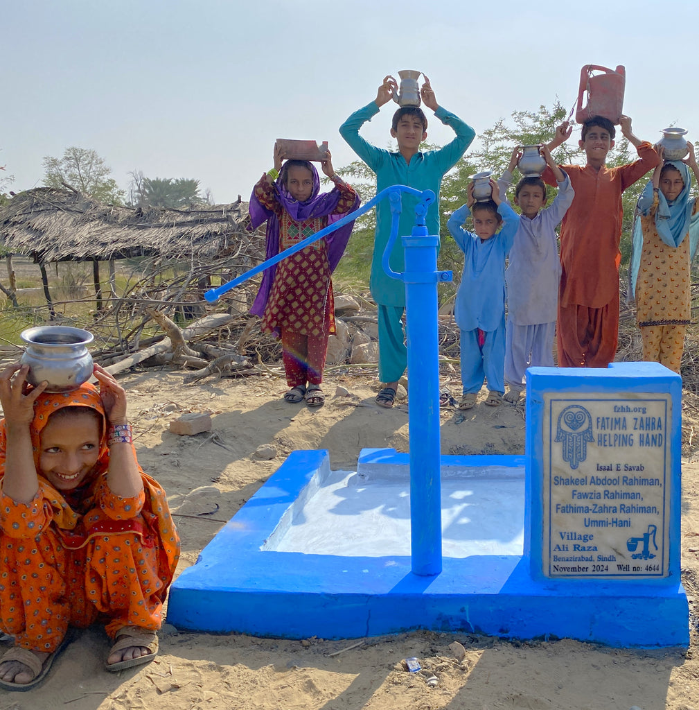 Sindh, Pakistan – Shakeel Abdool Rahiman, Fawzia Rahiman, Fathima-Zahra Rahiman Ummi-Hani – FZHH Water Well# 4644