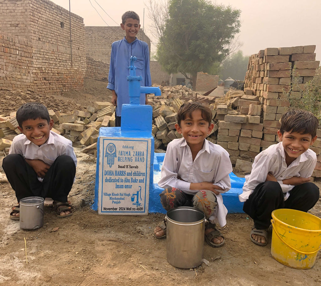 Punjab, Pakistan – DOHA HARES and children dedicated to Abu Bakr and Imam Omar – FZHH Water Well# 4609