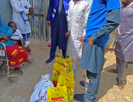 Abuja, Nigeria - Participating in Mobile Food Rescue Program by Distributing 12+ Rice Bags, 10+ Footwears, Lots of Candies & Medical Supplies to Less Privileged Children & Adults at Local Community’s Internally Displaced Camp