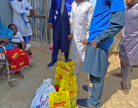 Abuja, Nigeria - Participating in Mobile Food Rescue Program by Distributing 12+ Rice Bags, 10+ Footwears, Lots of Candies & Medical Supplies to Less Privileged Children & Adults at Local Community’s Internally Displaced Camp