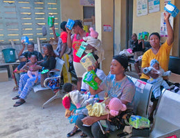 Abuja, Nigeria - Participating in Pediatric Medical Outreach Program & Mobile Food Rescue Program by Distributing Diapers, Medications for Anti-Malaria & Typhoid and Administration Supplies to 110+ Children & Adults at Multiple Local Health Centers