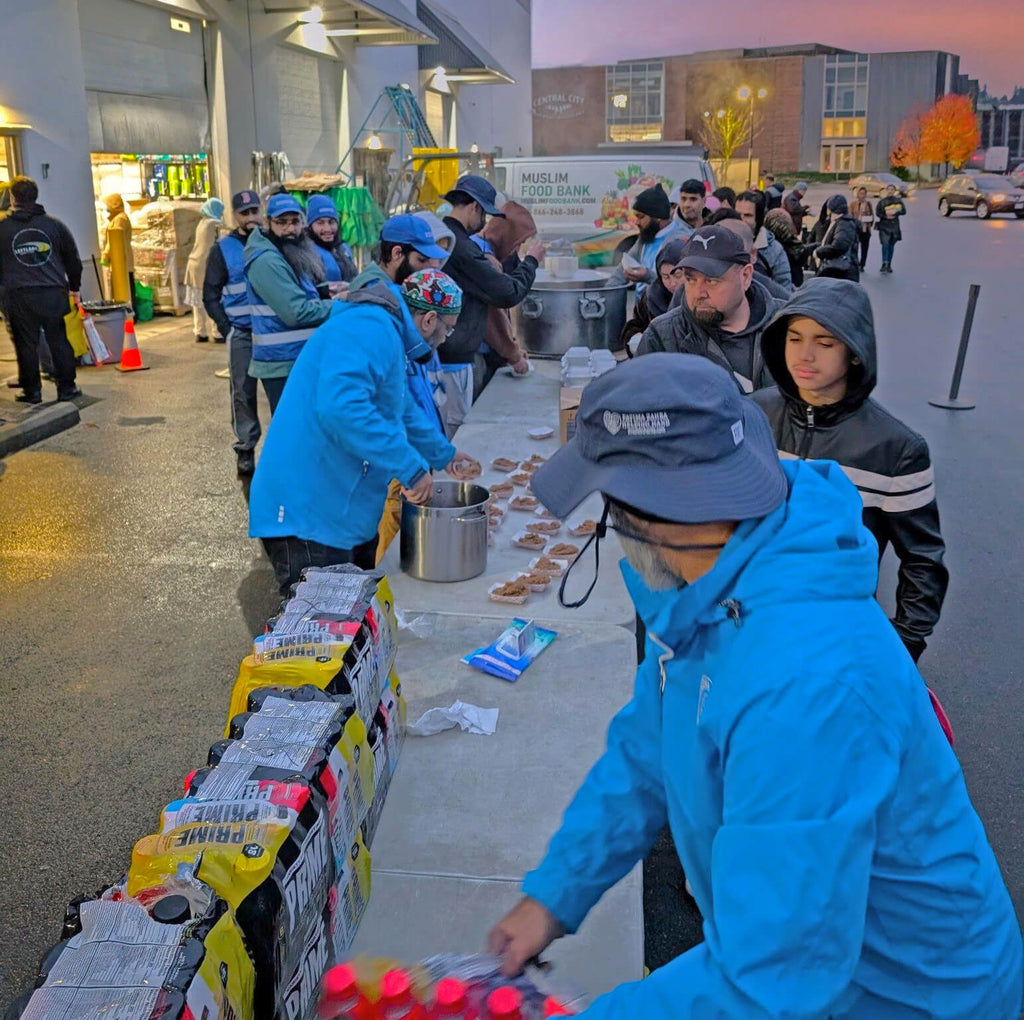 Vancouver, Canada - Participating in Mobile Food Rescue Program & Food Bank Programs by Serving Hot Meals with Cold Drinks & Distributing Essential Groceries & Essential Supplies to 400+ Less Privileged Families