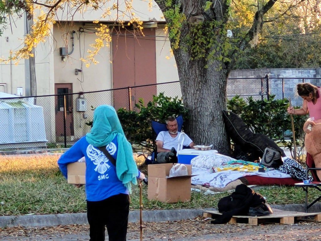 Orlando, Florida - Participating in Mobile Food Rescue Program by Preparing & Distributing Homemade Meals to Local Community's Homeless Camp