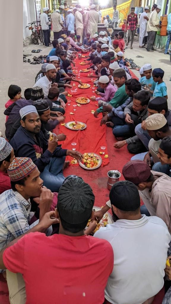 Hyderabad, India - Participating in Ramadan Iftar Program & Mobile Food Rescue Program by Serving Fresh Fruits & Hot Meals with Cold Drinks for Holy Iftar to Local Community's 150+ Less Privileged People