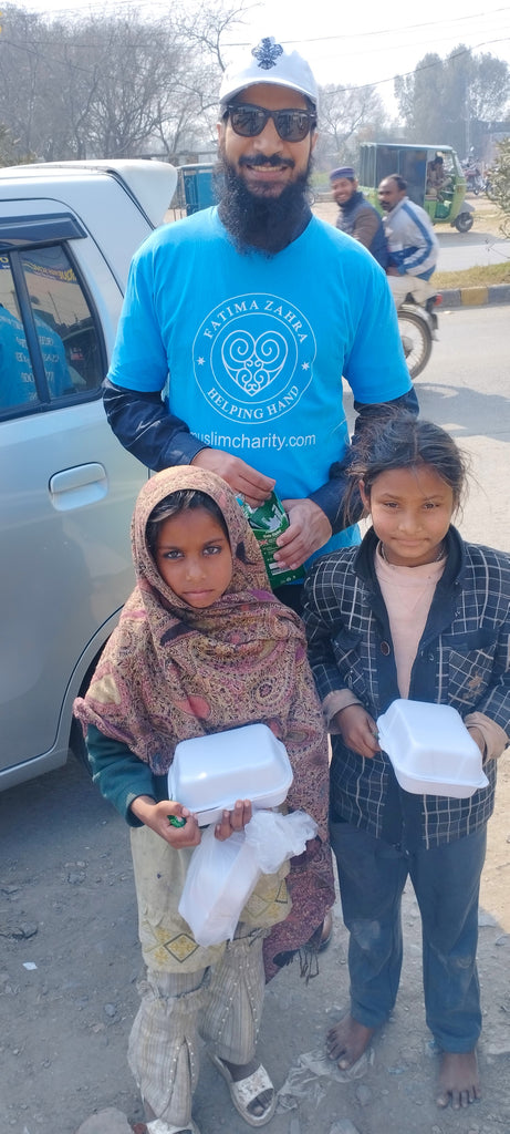 Lahore, Pakistan - Participating in Mobile Food Rescue Program by Distributing 60+ Hot Lunches & Sweets to Less Privileged Children & Women