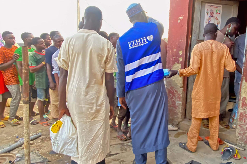 Abuja, Nigeria - Ramadan Program 4 - Participating in Month of Ramadan Appeal Program & Mobile Food Rescue Program by Distributing 220+ Hot Iftari Dinners to Less Privileged People