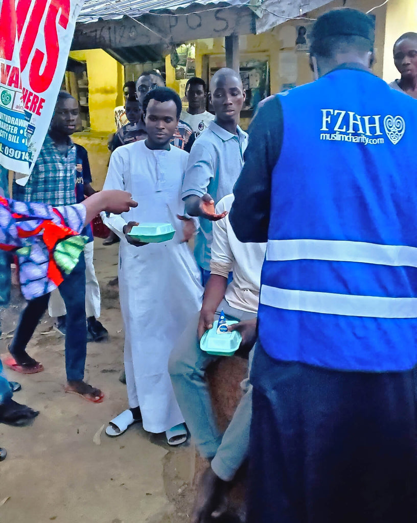 Nassarawa, Nigeria - Ramadan Program 7- Participating in Month of Ramadan Appeal Program & Mobile Food Rescue Program by Distributing 150+ Hot Iftari Dinners to Less Privileged People