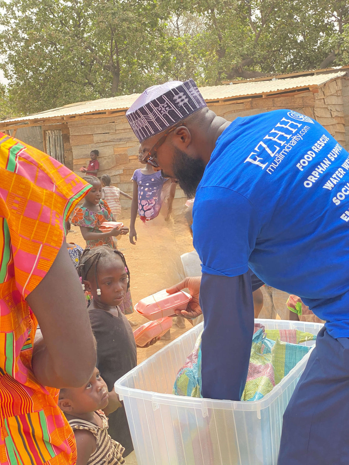 Abuja, Nigeria - Participating in Mobile Food Rescue Program by Distri ...