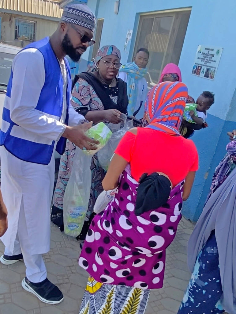 Abuja, Nigeria - Participating in Pediatric Medical Outreach Program & Mobile Food Rescue Program by Distributing Essential Pediatric Consumable Supplies & Administering Anti-Malaria Medications to Less Privileged Children at Local Health Center