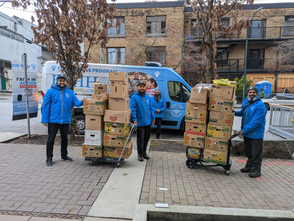 Vancouver, Canada - Participating in Mobile Food Rescue Program by Rescuing & Distributing 2000+ lbs. of Essential Foods for Several Homeless & Women Shelters