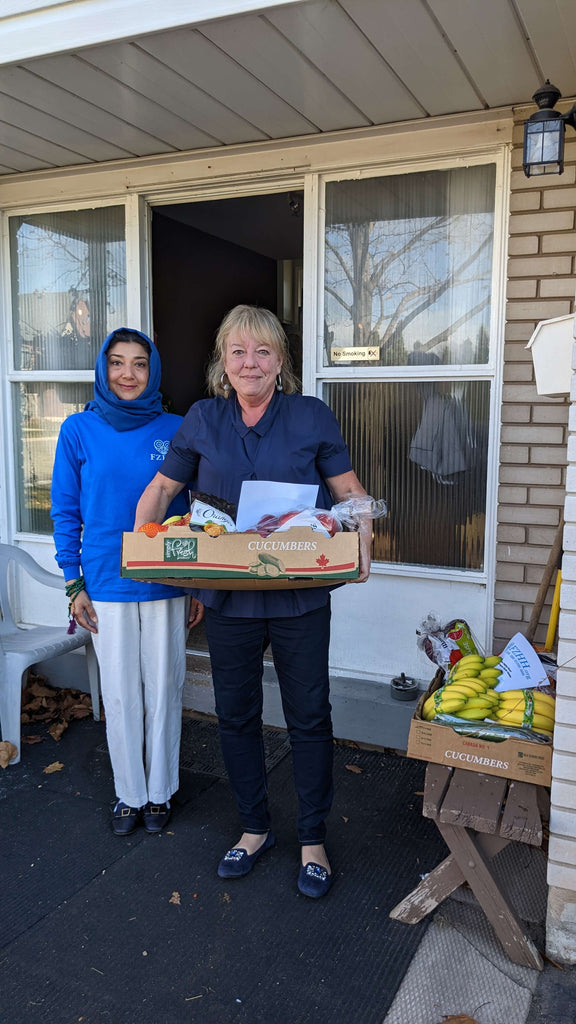 Oakville, Canada - Participating in Mobile Food Rescue Program by Distributing Fresh Fruits & Vegetables to Local Community's Homeless Shelters