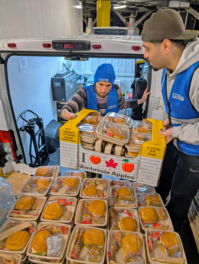 Vancouver, Canada - Participating in Mobile Food Rescue Program by Rescuing & Distributing 1000+ Fresh Gourmet Meals to Homeless & Less Privileged People