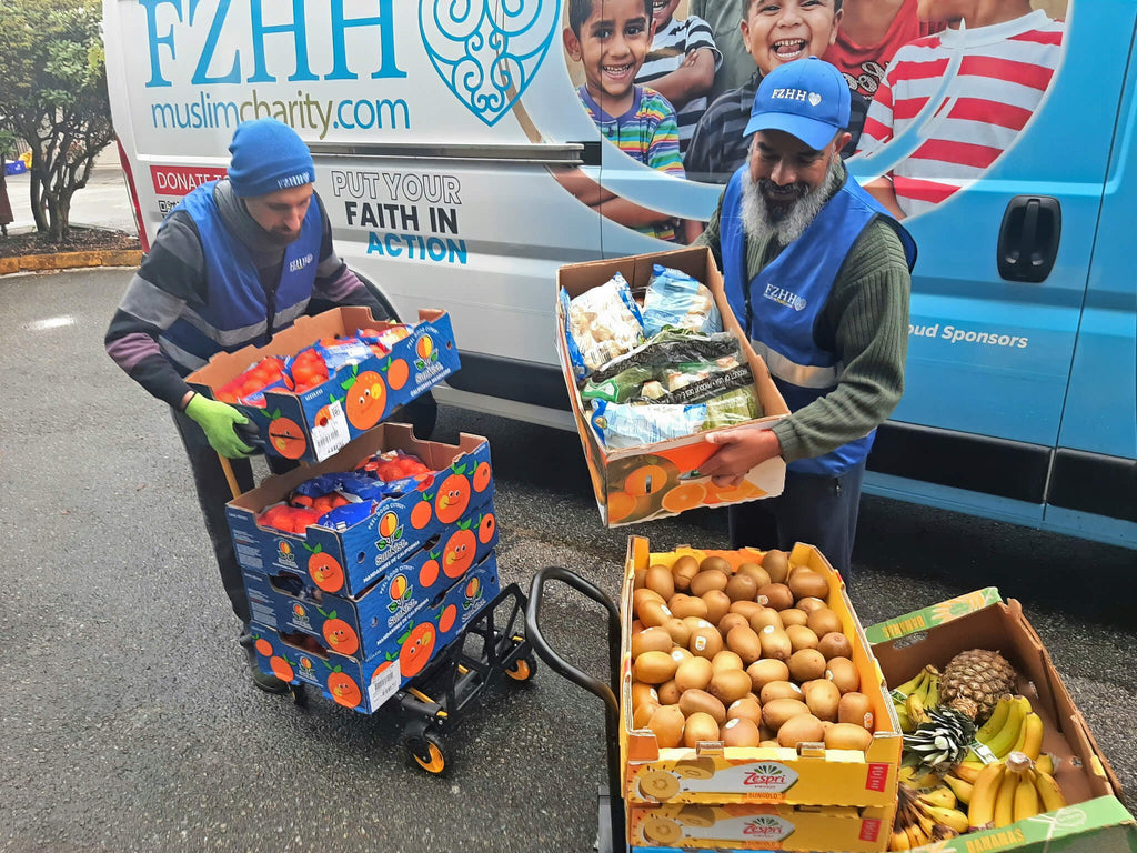 Vancouver, Canada - Participating in Mobile Food Rescue Program by Rescuing & Distributing Fresh Fruits, Vegetables & Essential Groceries to Local Community's Homeless Shelters & Less Privileged People