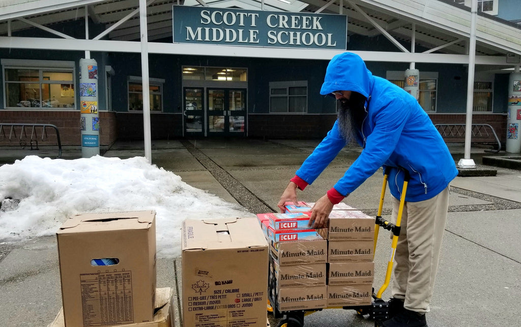 Vancouver, Canada - Participating in Mobile Food Rescue Program by Rescuing & Distributing Weekly Breakfast & Lunch for Students' Meal Program at Local Community's School Serving 200+ Less Privileged Children