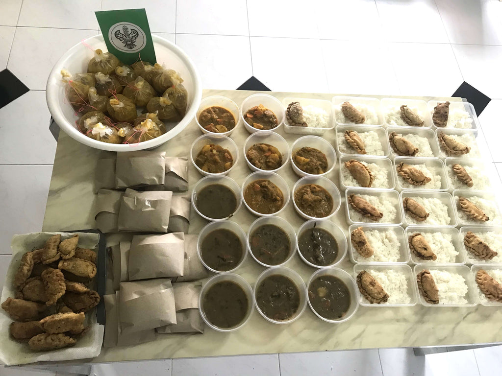 Simei, Singapore - Honoring URS/Union of Sayyidina Bilal Al-Habashi ق ع by Cooking & Distributing 33+ Packets of Hot Food & Cold Water Bottles to Community's Less Privileged People