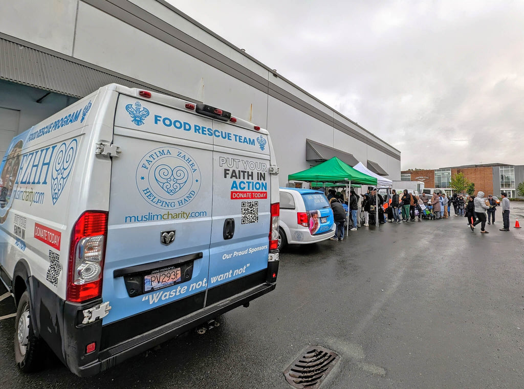 Vancouver, Canada - Participating in Mobile Food Rescue Program by Distributing Essential Groceries, Chocolates & Gifts to Less Privileged Families
