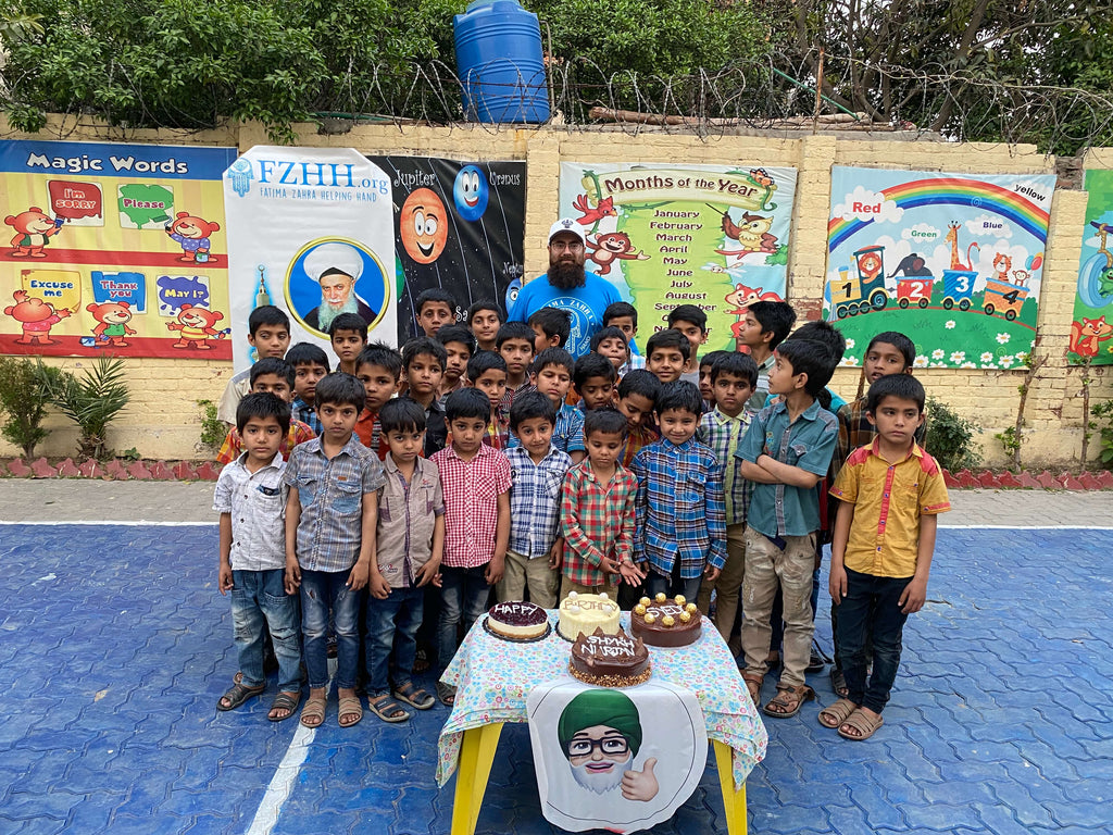 Honoring Birthday of Beloved Shaykh Nurjan by Distributing Water & Juice to Kids on Street & Serving Blessed Birthday Cakes to Orphans at Two Orphanages – PK