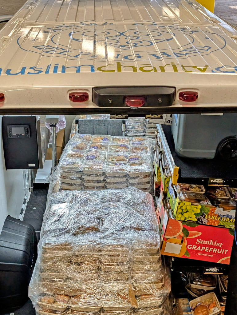 Vancouver, Canada - Participating in Mobile Food Rescue Program by Rescuing & Distributing 750+ Fresh Gourmet Meals to Homeless Shelters & Less Privileged People